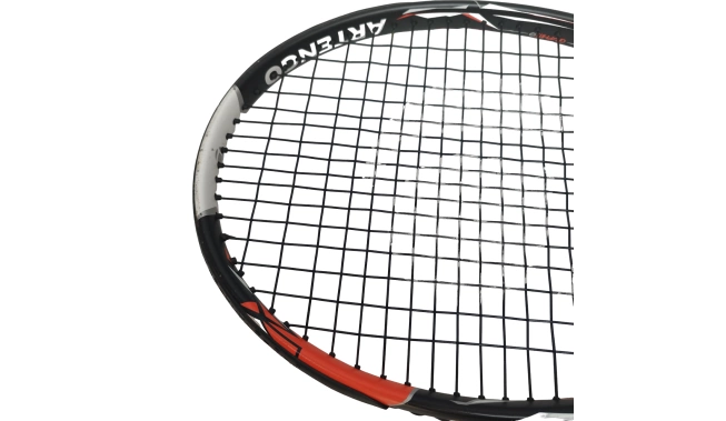 Raquette de tennis - Artengo - TR990 du côté abimé