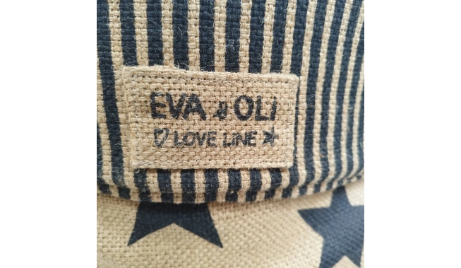 PHOTO de l'étiquette du Panier à linge - Eva & Oli