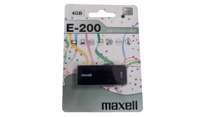 Clé USB 4GB- Maxell E200 de face