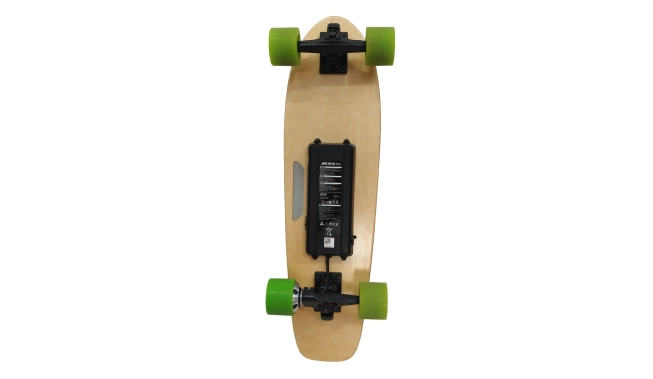 Skateboard électrique de dos